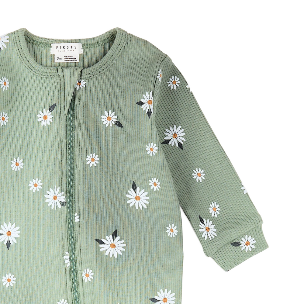 Daisy Print on Sage Green Sleeper