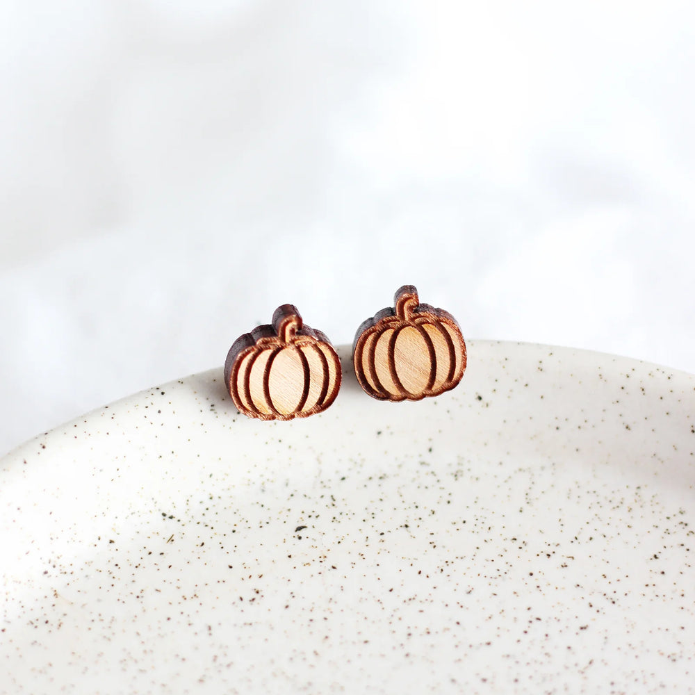 Pumpkin Studs