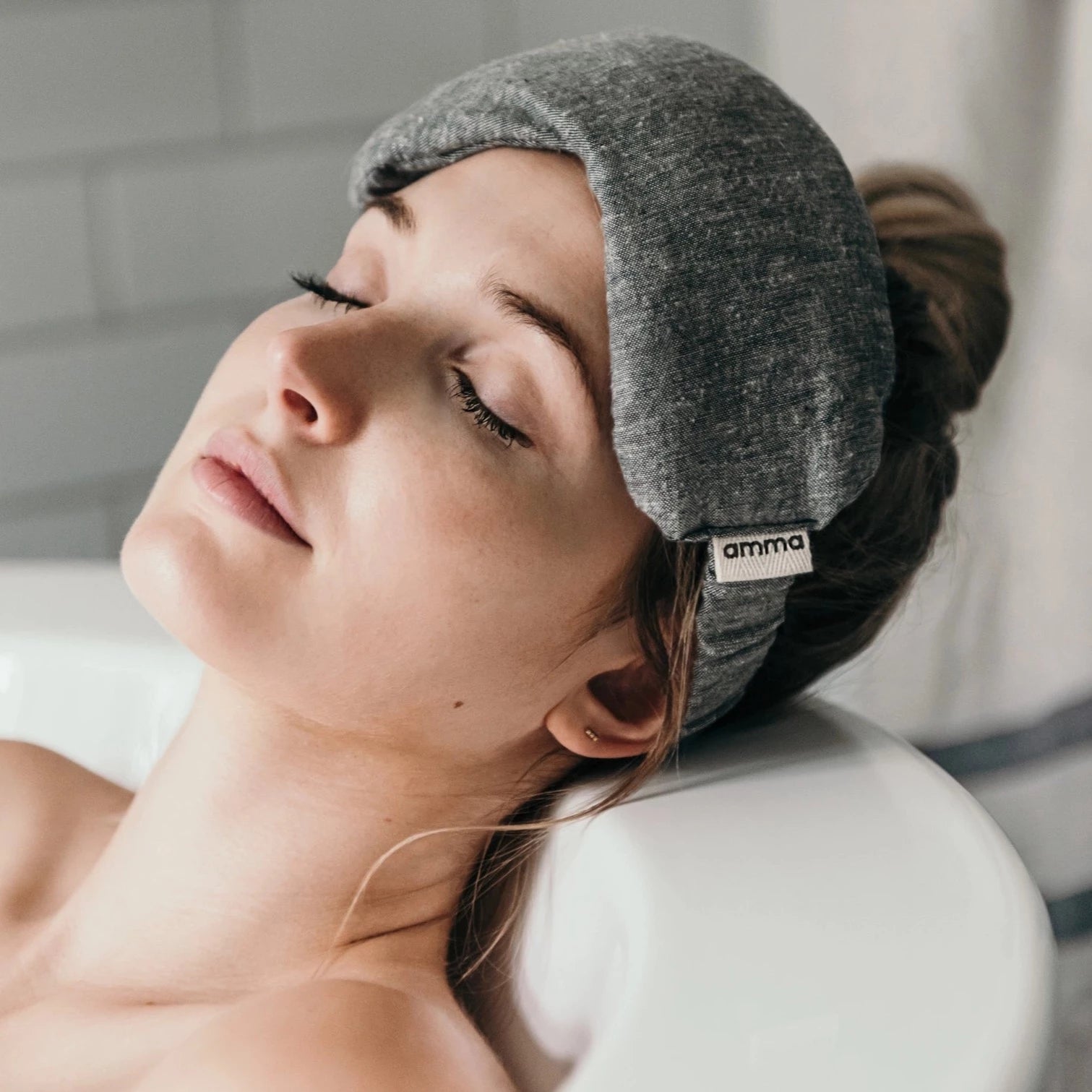 Therapeutic Lavender Eye Mask Grey The Pear Co