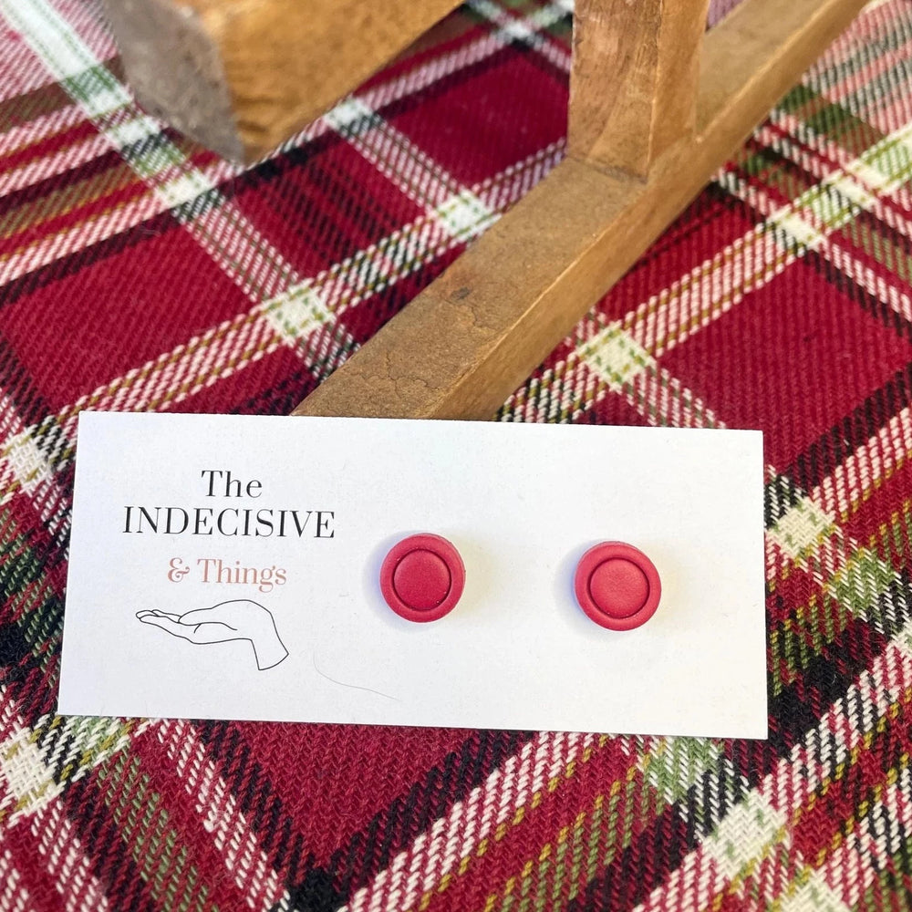 Red Studs with Outline